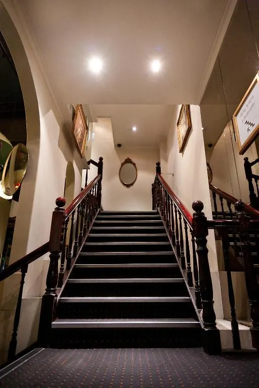 Locanda Ambassadors Hotel Adelaide
